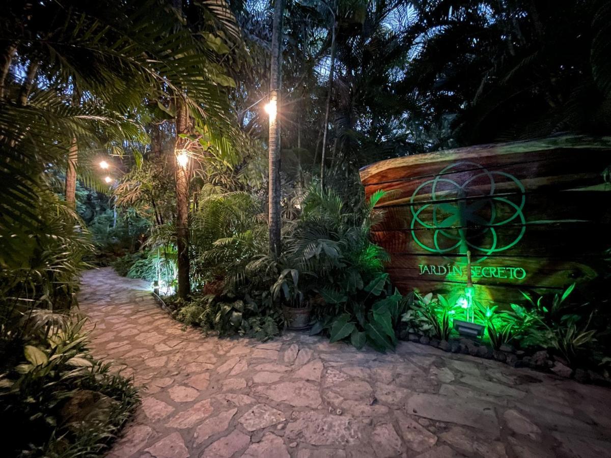 Jardín Secreto Centro Holístico Villa Acapulco Exterior foto